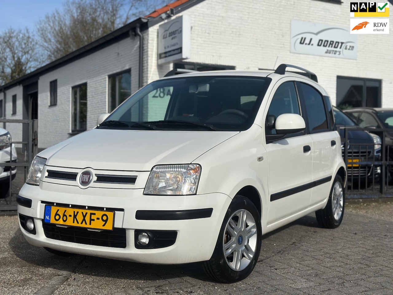 Fiat Panda - 1.2 Emotion automaat|Netjes!! - AutoWereld.nl