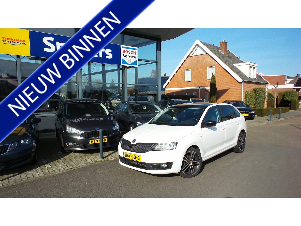 Skoda Rapid Spaceback - 1.4 TSI Greentech Elegance Businessline AUTOMAAT/PDC/NAVI - AutoWereld.nl