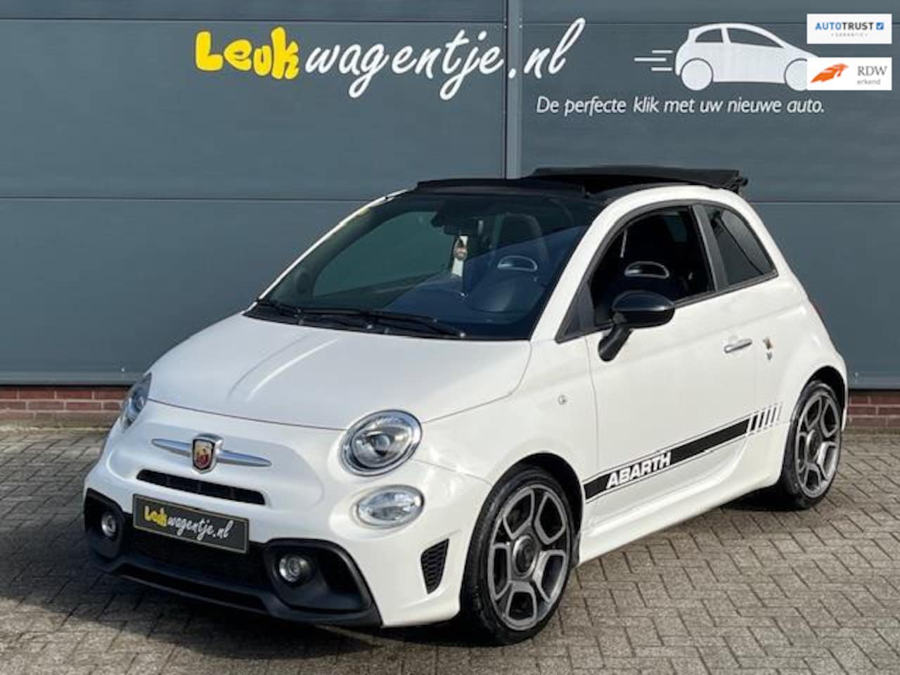 Fiat 500 C - 1.4 T-Jet Abarth 595 Cabrio *carplay *17" *19.500 km - AutoWereld.nl