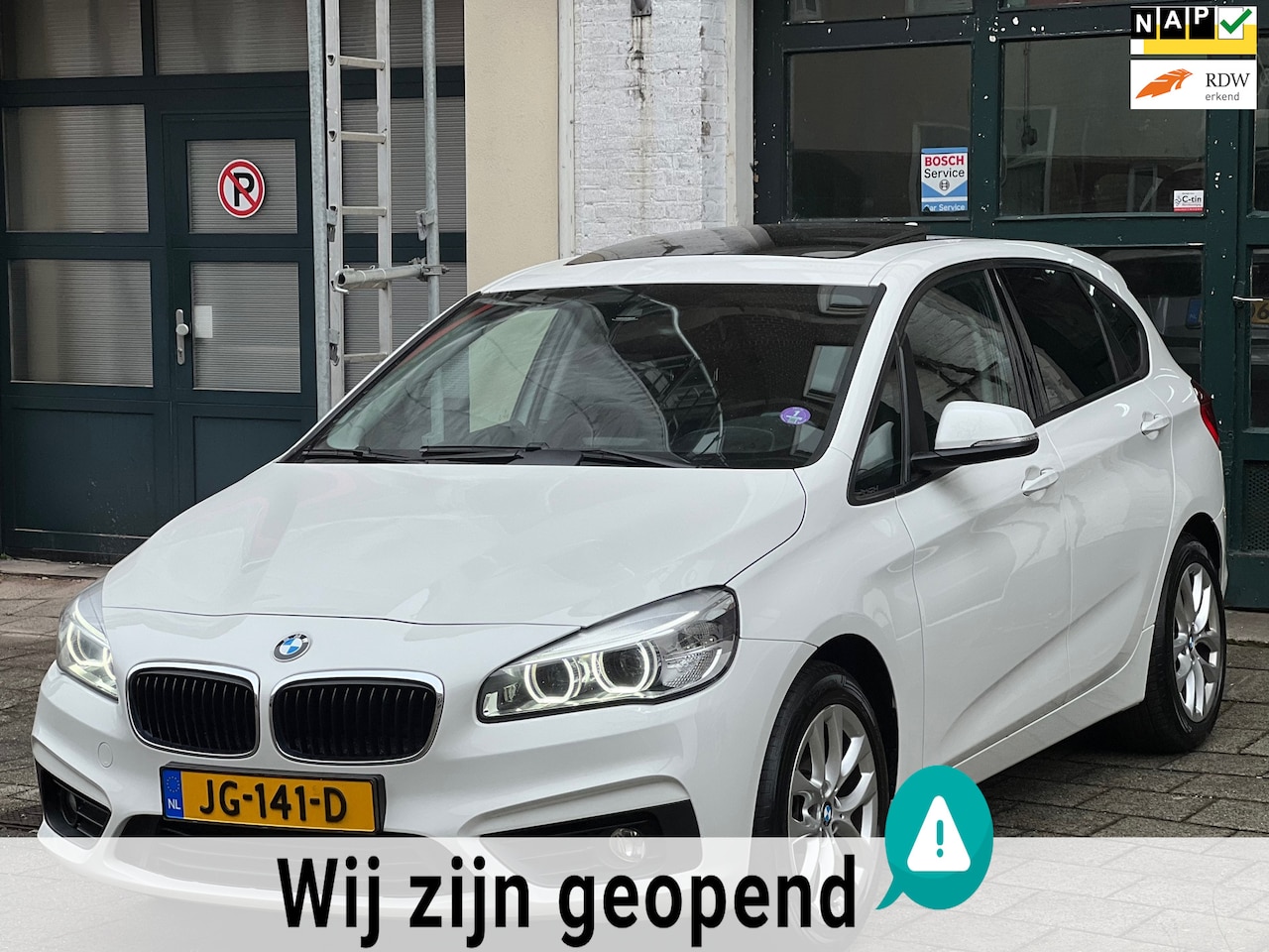 BMW 2-serie Active Tourer - 218i M Sport-pano-dakje-m - AutoWereld.nl