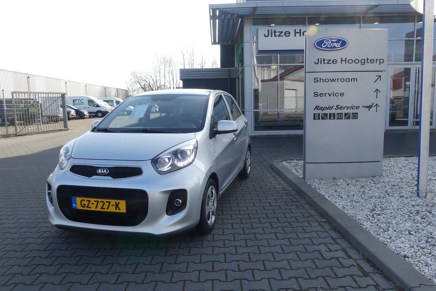 Kia Picanto - 1.2 CVVT DynamicLine AUTOMAAT.CRUISE.AIRCO.42840KM. - AutoWereld.nl