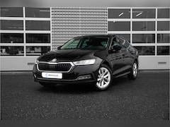 Skoda Octavia - 1.5 e-TSI Business Edition Plus | Trekhaak | Adapt. Cruise | Camera | Carplay | Navigatie