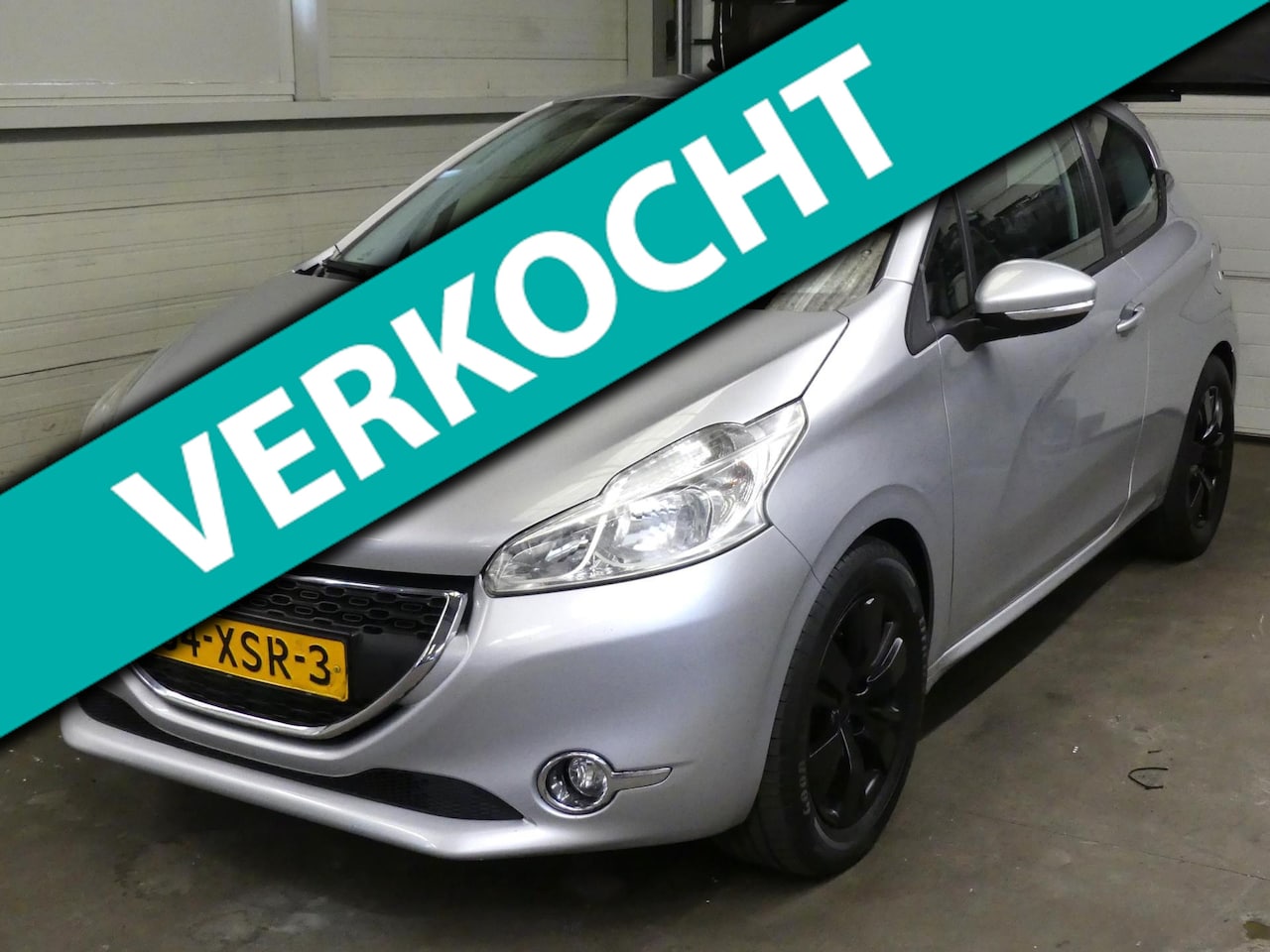 Peugeot 208 - 1.2 VTi Active - Airco - Navigatie - Cruise Control - AutoWereld.nl