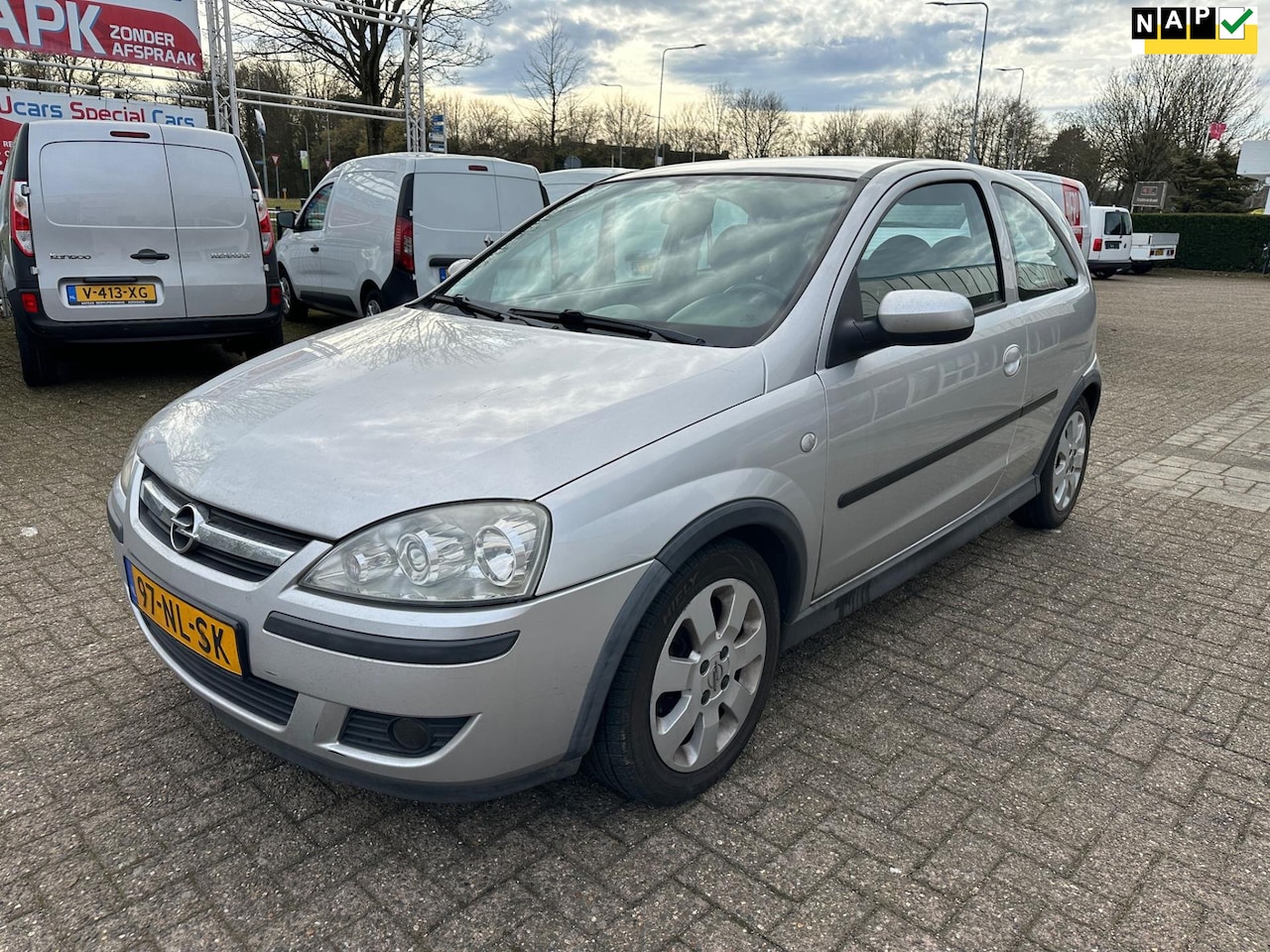 Opel Corsa - 1.2-16V Sport 1.2-16V Sport - AutoWereld.nl