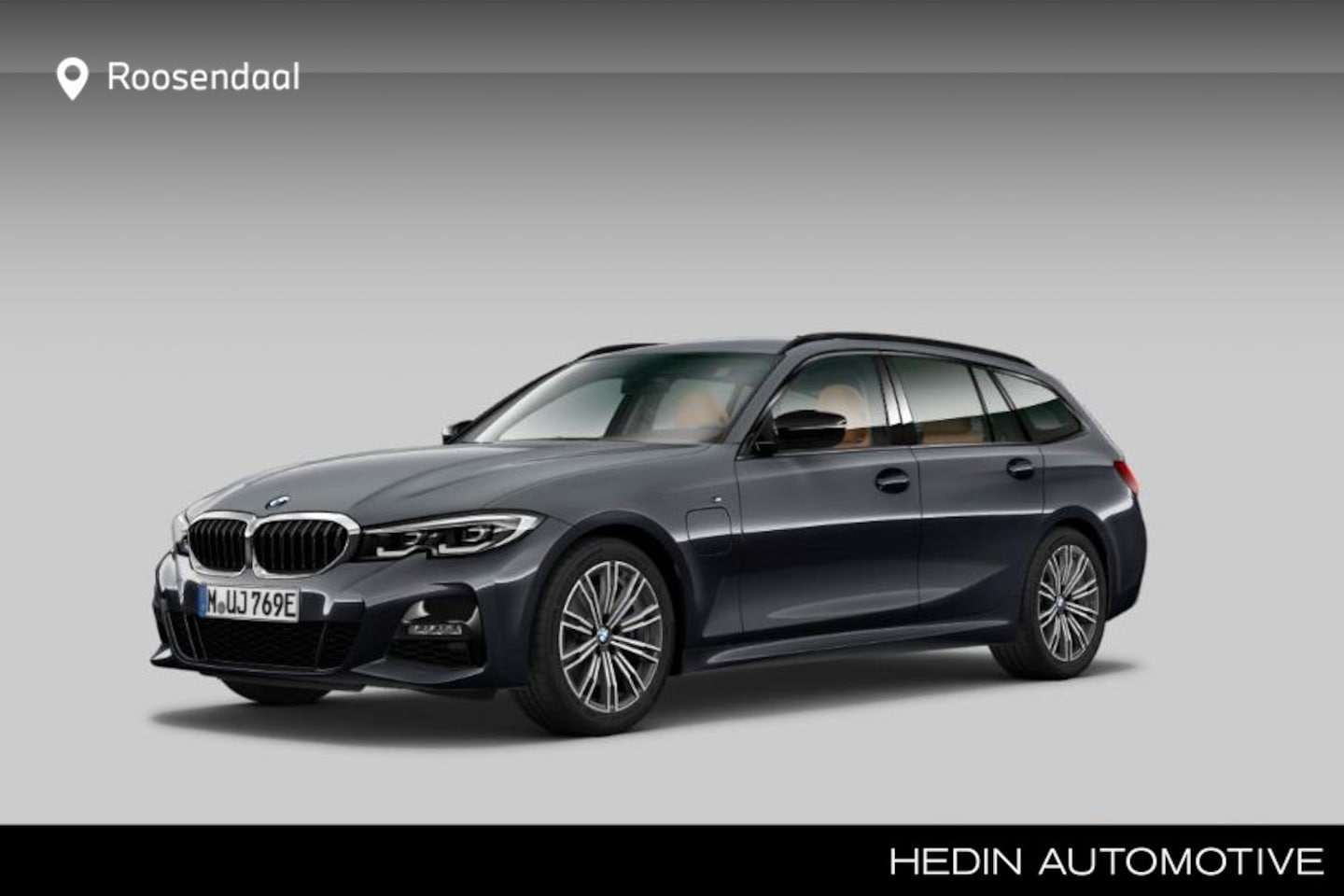 BMW 3-serie Touring - 330e High Executive M-Sport | Trekhaak | Laserlight | Stoelverwarming | Extra getint glas - AutoWereld.nl