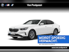 BMW 5-serie - Sedan 520i Harman Kardon audio / Driving Assistant / Stoelverwarming / Achteruitrij Camera