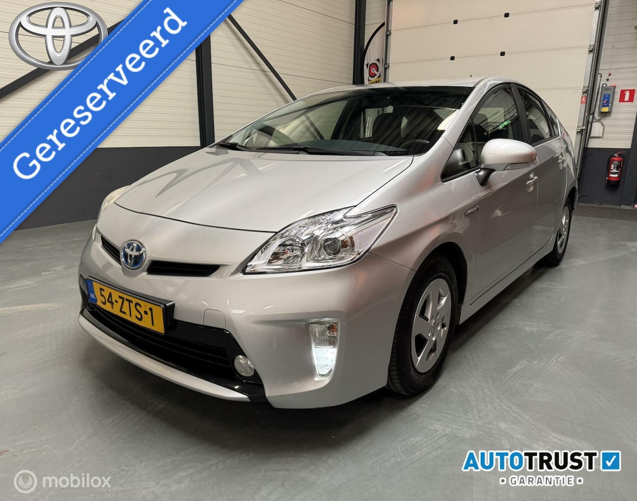 Toyota Prius - 1.8 Top 5 Edition Navi|Camera|Keyless - AutoWereld.nl