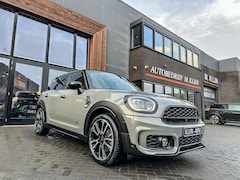 MINI Countryman - 2.0 Cooper S E ALL4 John Cooper Works 220pk/Nardo/Lounge leer/Camera/19" Jcw/Btw