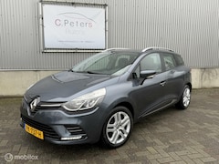 Renault Clio Estate - 0.9 TCe Limited 2017 / Navigatie / Cruisecontrol / Airco / 2e eigenaar NAP