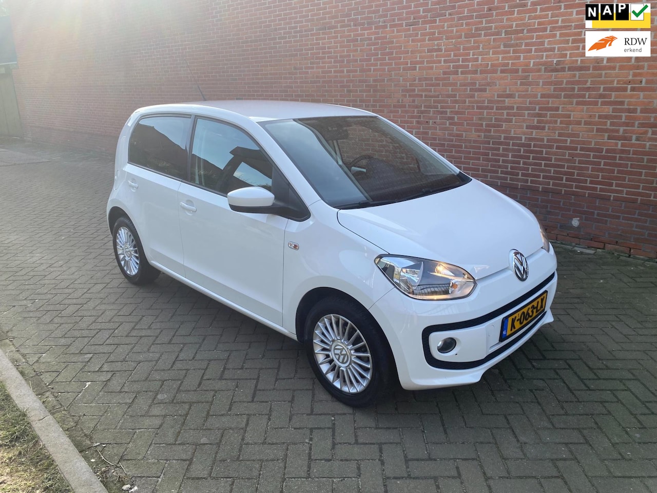 Volkswagen Up! - 1.0 high up! Navi Clima - AutoWereld.nl