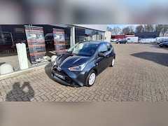 Toyota Aygo - 1.0 x-fun NLauto | dealeronderhouden