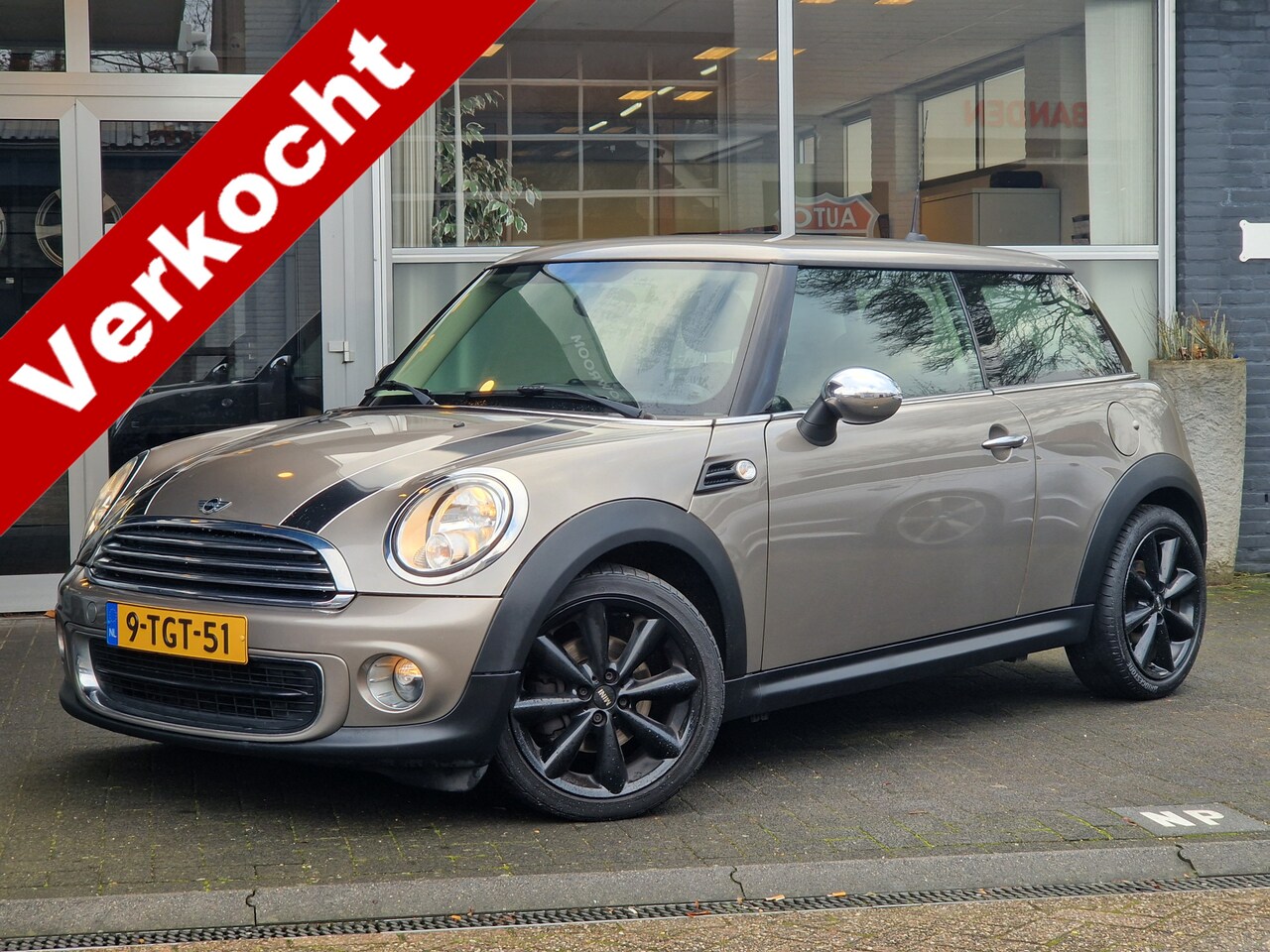 MINI Cooper - 1.6 One Chili NAP / NAVI / CRUISE / AIRCO - AutoWereld.nl