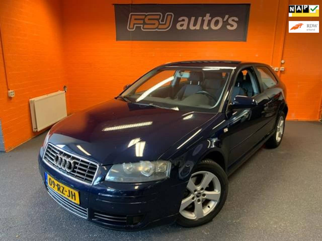 Audi A3 - 2.0 FSI Attraction / Airco / Cruisecontr. / APK 08-02-2026 - AutoWereld.nl