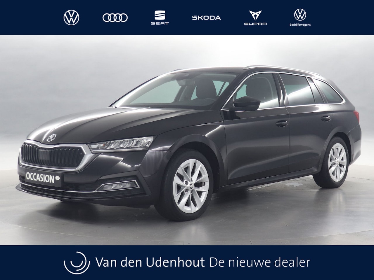 Skoda Octavia Combi - 1.0 TSI 110pk Business Edition DSG / Navigatie / Parkeersensoren - AutoWereld.nl