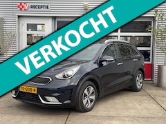 Kia Niro - 1.6 GDi Hybrid BusinessLine Carplay / A.Cam / stuur/stoel verwarming / 1-Eig