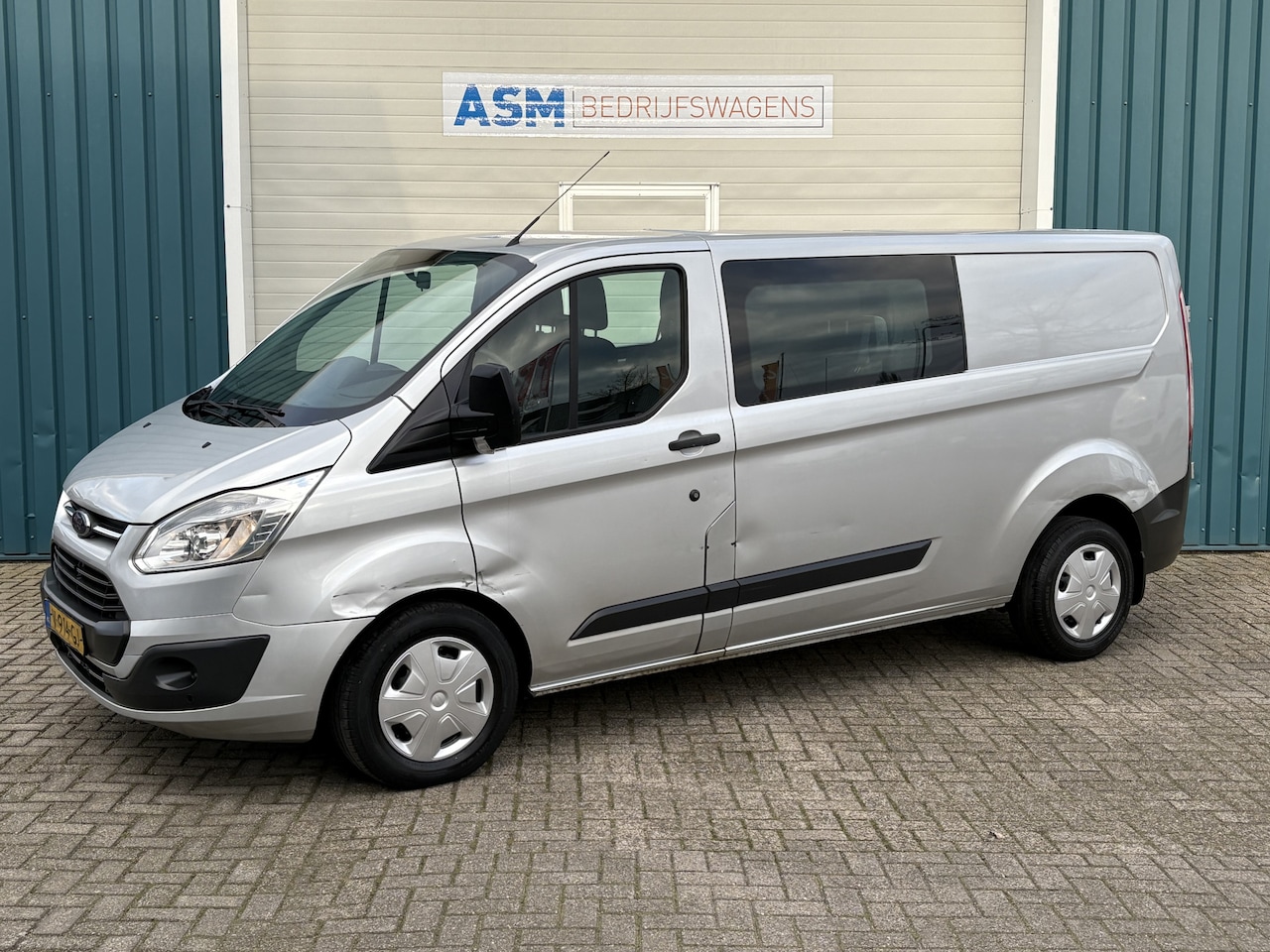 Ford Transit Custom - 310 2.0 TDCI L2H1 Trend DC 310 2.0 131Pk TDCI L2H1 Trend DC / Cruise - AutoWereld.nl