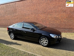 Volvo S60 - 1.6 T3 Kinetic Navi Cruise Clima