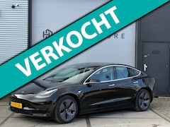 Tesla Model 3 - Standard RWD Plus 60 kWh 87% SOH Trekhaak Autopilot