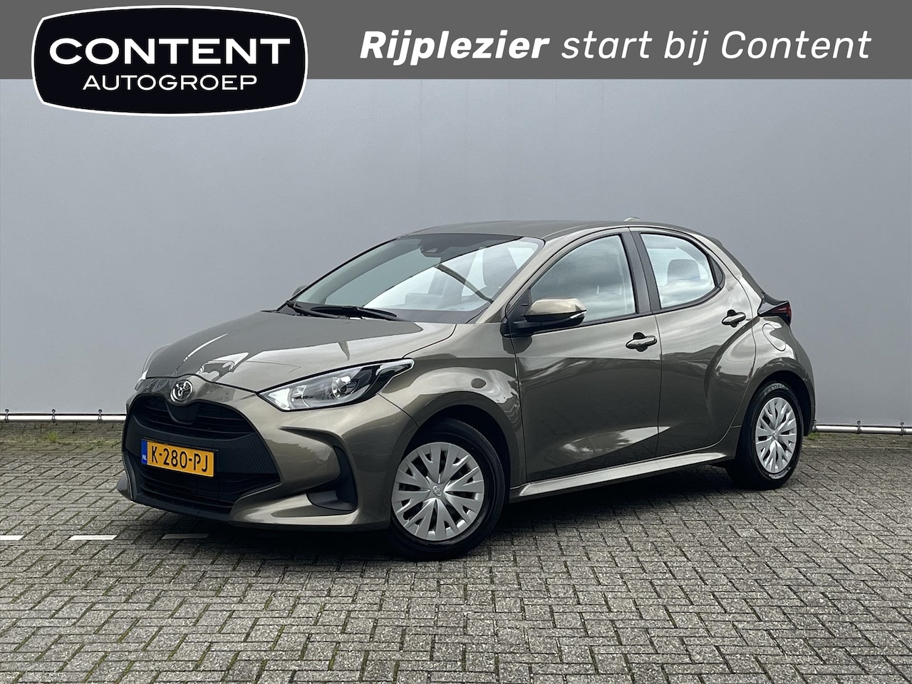 Toyota Yaris - 1.5 Active I Navi I Achteruitrij Camera - AutoWereld.nl