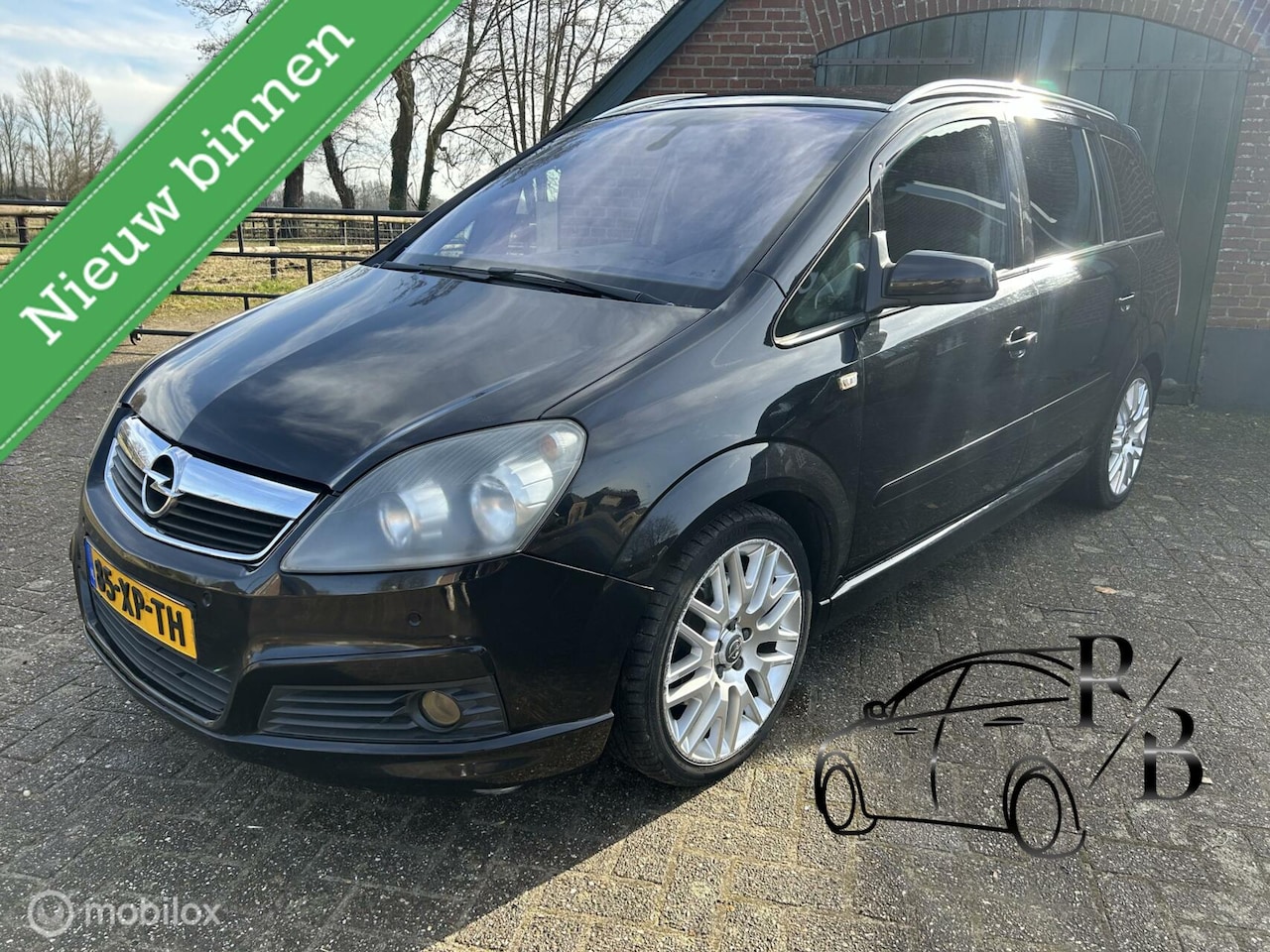 Opel Zafira - 2.2 Cosmo 7-PERS/TREKHAAK/NAVI/AIRCO/CRUISE/ - AutoWereld.nl