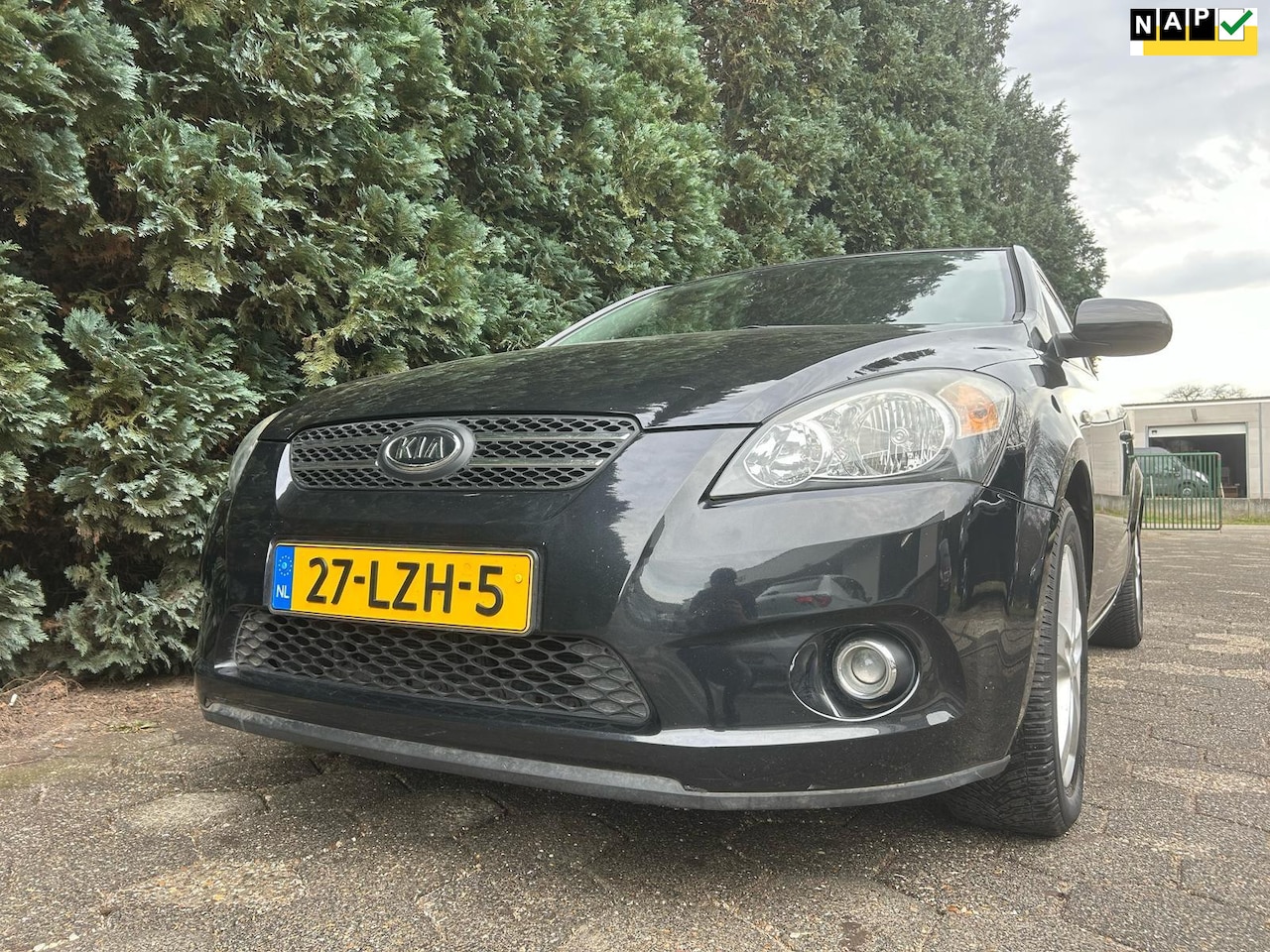 Kia Pro cee'd - 1.4 CVVT X-ecutive 1.4 CVVT X-ecutive - AutoWereld.nl