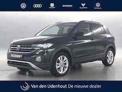 Volkswagen T-Cross - 1.0 TSI 95pk Life / Navigatie / Stoelverwarming / Camera