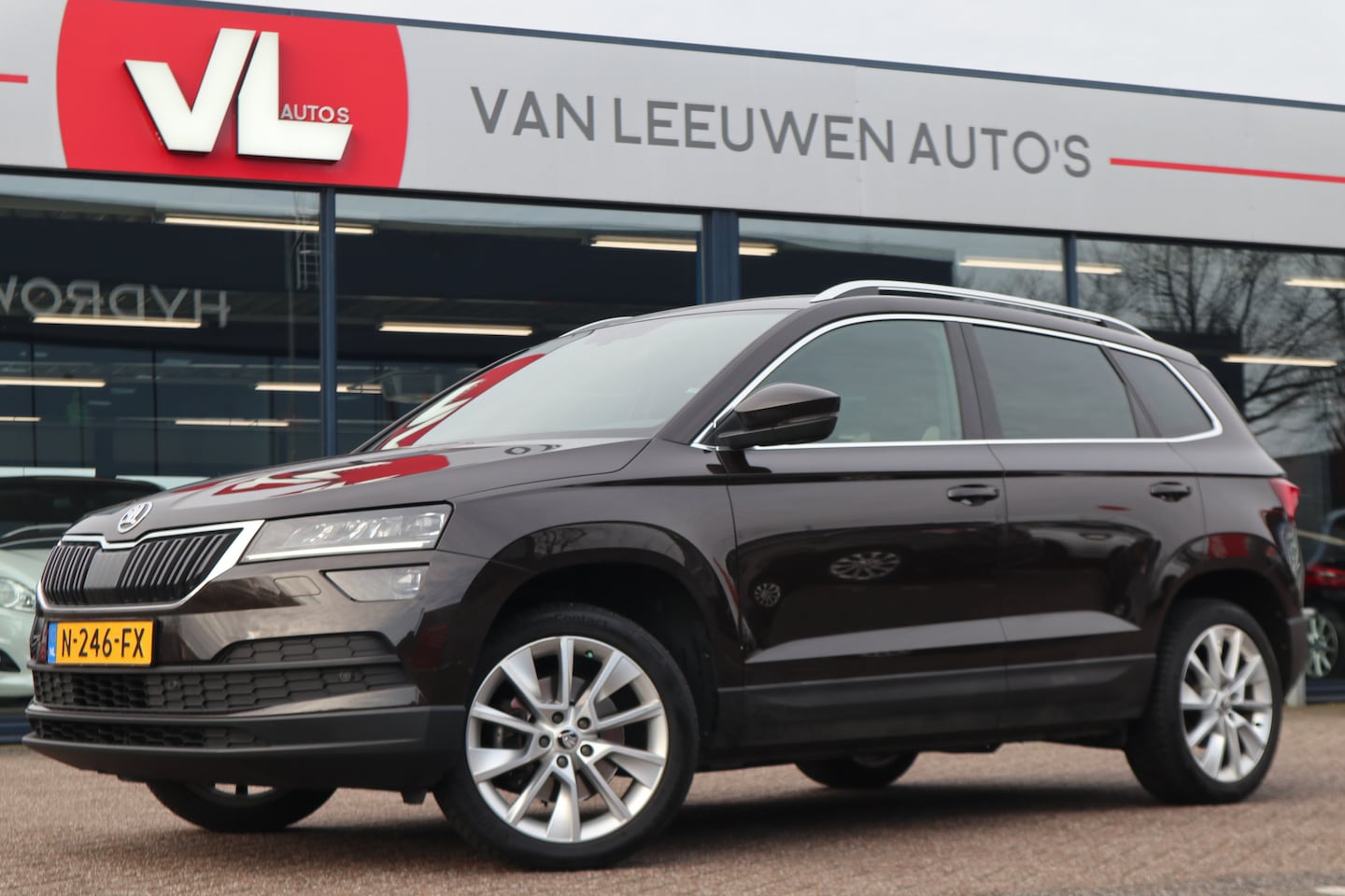 Skoda Karoq - 1.0 TSI Style | Automaat | Stoelverwarming | Navi - AutoWereld.nl