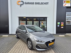 Hyundai i30 - 1.0 T-GDI Premium Camera/Carplay/Keyless