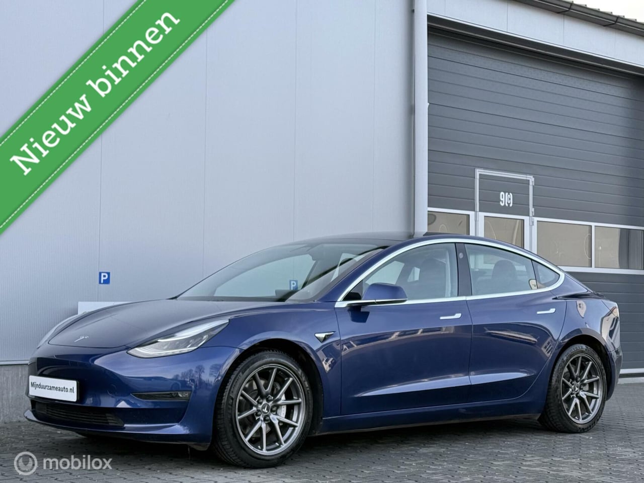 Tesla Model 3 - Long Range RWD Long Range AWD 75 kWh - trekhaak - incl. BTW - AutoWereld.nl