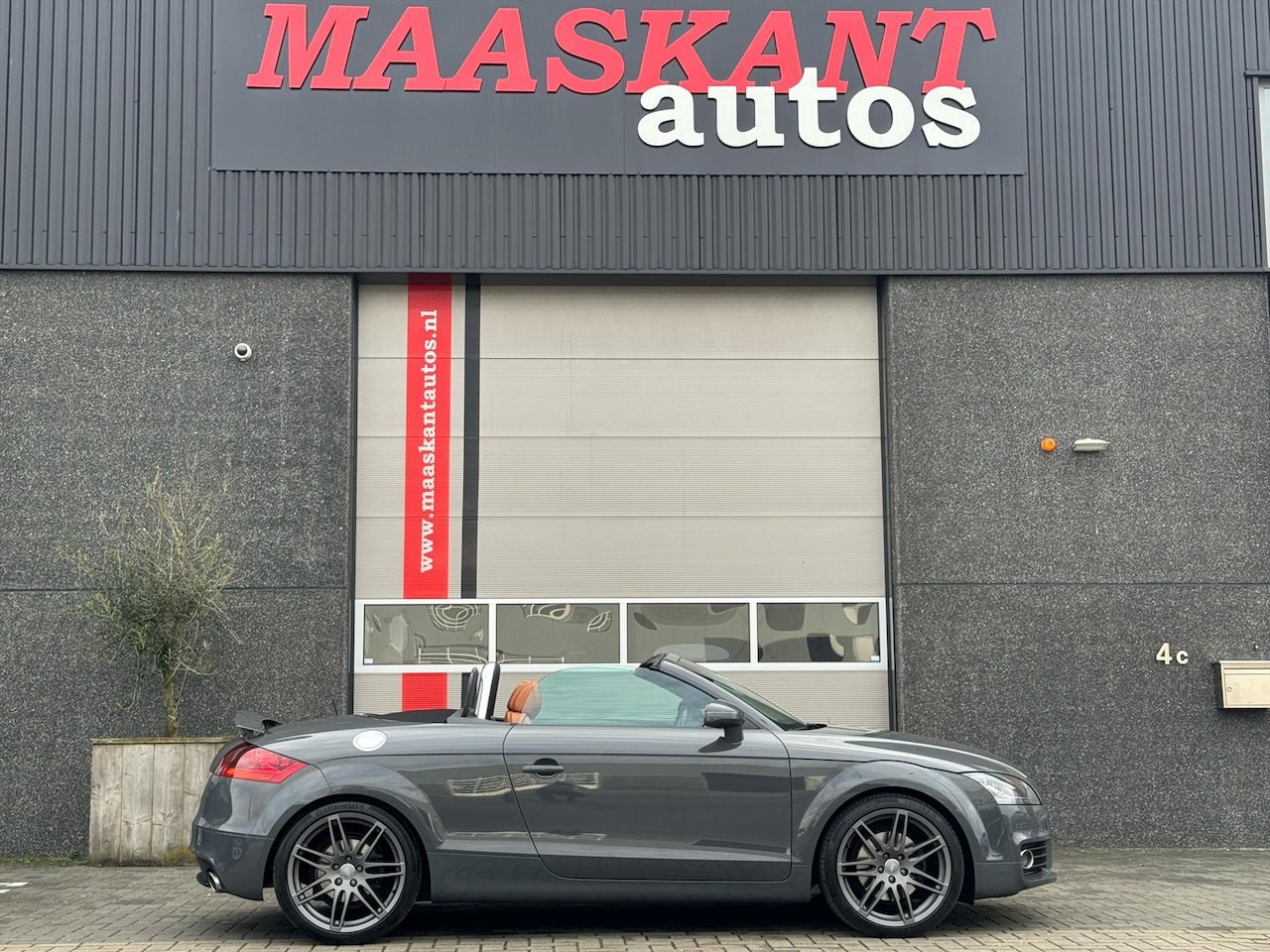 Audi TT Roadster - 2.0 TFSI 211pk quattro S tronic / Exclusive / Nimbus Grey / Baseball / Very nice condition - AutoWereld.nl