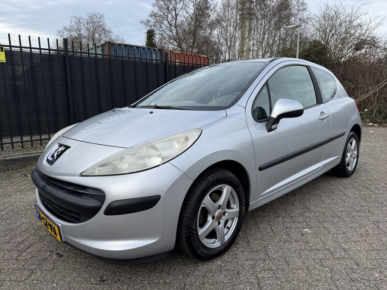 Peugeot 207 - 1.4-16V X-line 3 Drs StrBkr/LMV - AutoWereld.nl