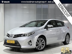 Toyota Auris - 1.8 Hybrid Executive | Climate control | Cruise Control | Navigatie | Zeer nette en betrou