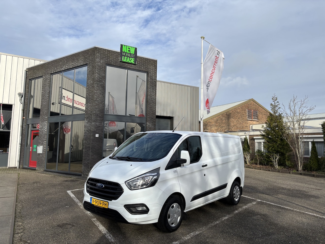 Ford Transit Custom - 280 2.0 TDCI L1H2 Trend 280 2.0 TDCI L1H2 Trend - AutoWereld.nl