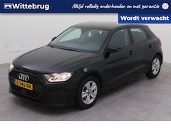 Audi A1 Sportback - 25 TFSI Pro Line Metallic/ Digitale cockpit/ Airco/ APP/ Parkeersensor A. / 15 lmv