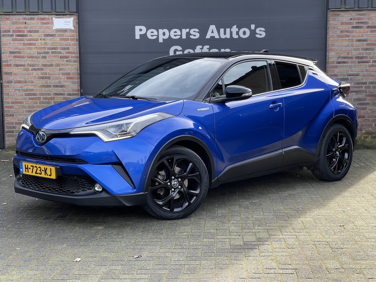 Toyota C-HR - 1.8 Hybrid Style Keyless Camera Stoelverwarming Cimate - AutoWereld.nl