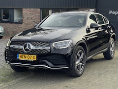 Mercedes-Benz GLC-klasse Coupé - 300e 4MATIC AMG Line Head Up | Schuifdak | ACC | Camera | Sfeerverlichting plug in hybrid