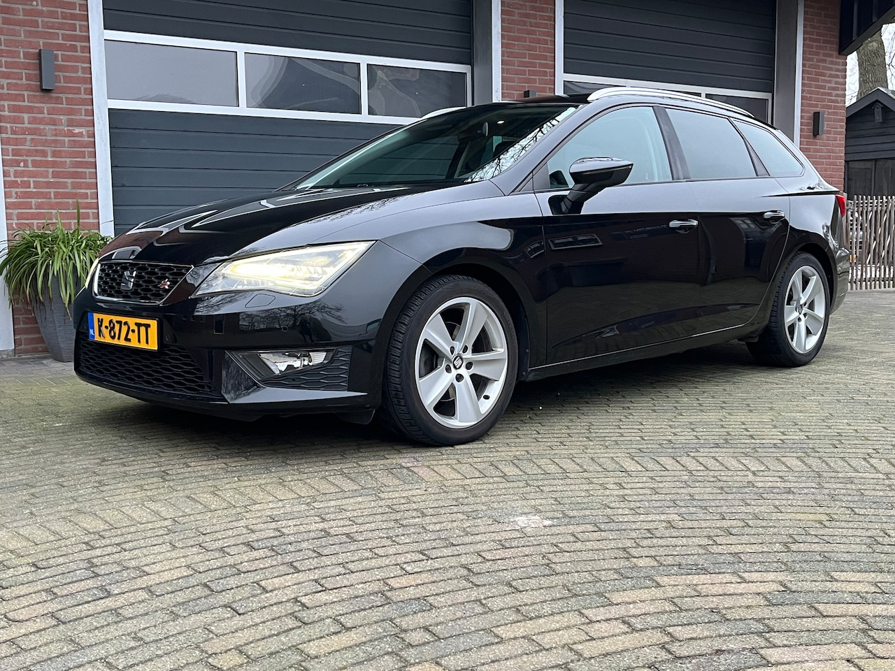 Seat Leon ST - 1.4 TSI ACT FR Connect - AutoWereld.nl