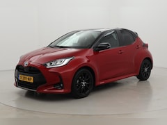 Toyota Yaris - 1.5 Hybrid Dynamic Bi-tone | Winterpack | Navigatie | 17 inch | Apple Carplay / Android Au