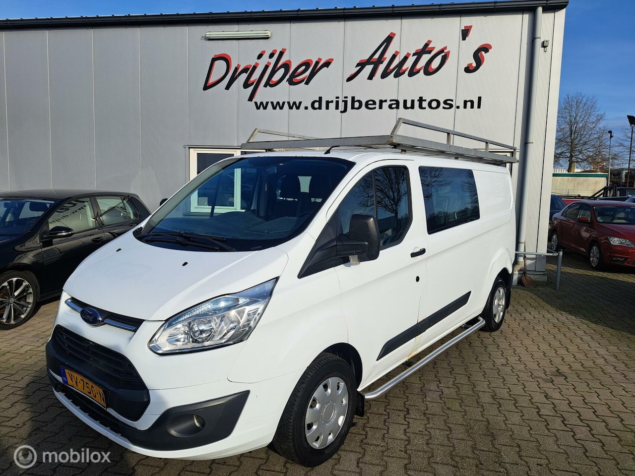 Ford Transit Custom - 290 2.2 TDCI L2H1 Ambiente DC 290 2.2 TDCI L2H1 Ambiente DC - AutoWereld.nl