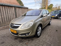 Opel Corsa - 1.4-16V Cosmo / airco