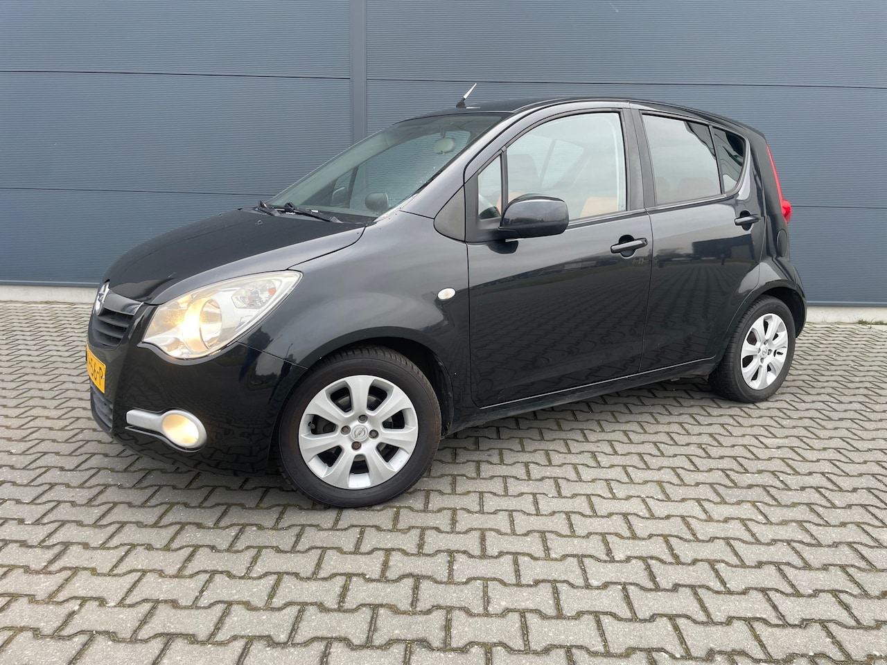 Opel Agila - 1.2 Enjoy bouwjaar 2009 ( hoge instap ) - AutoWereld.nl