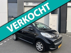 Peugeot 107 - 1.0-12V XS Automaat 5Drs Airco NAP Carplay