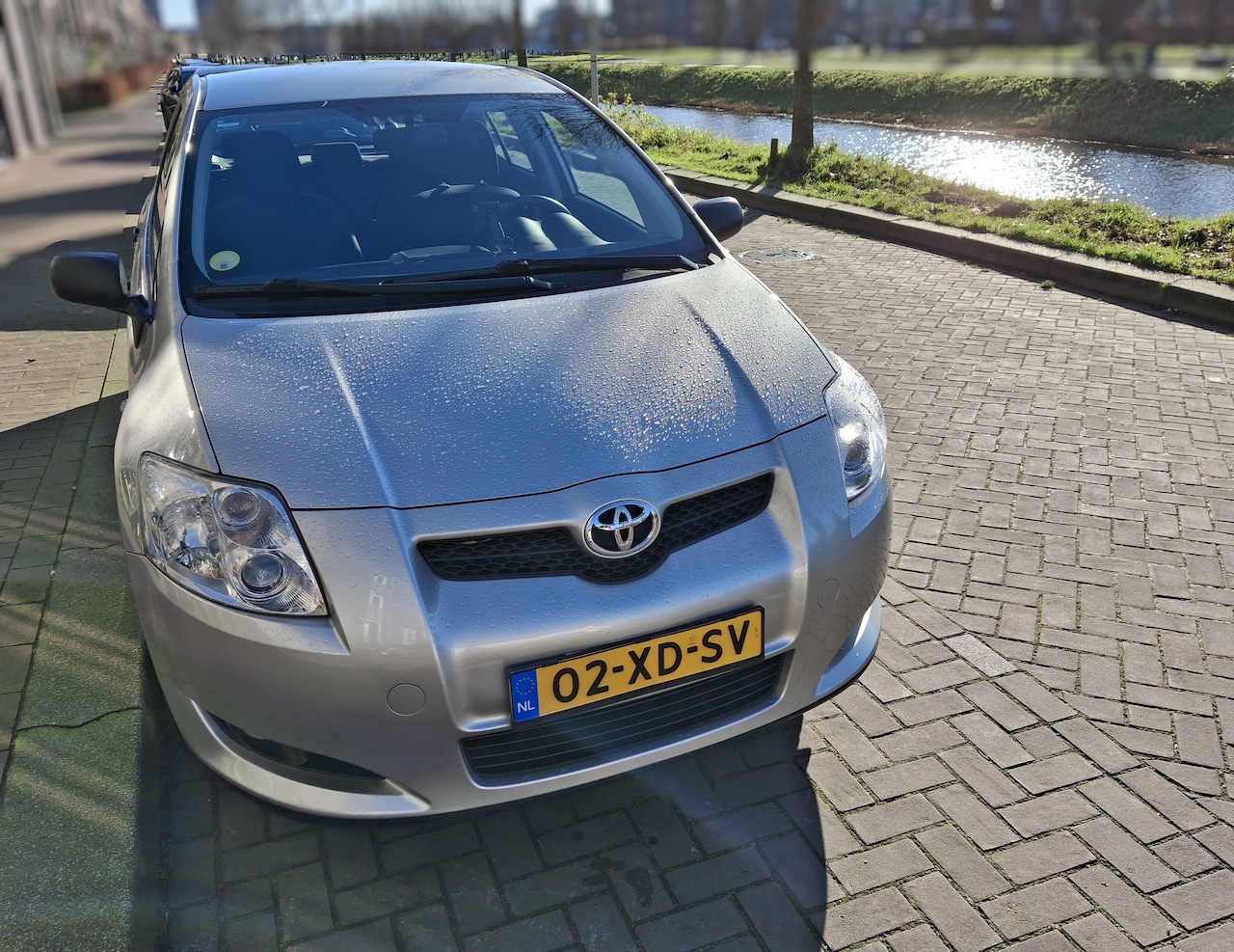 Toyota Auris - 1.6-16V Terra 2de privé eigenaar, volledige Toyota-dealer onderhoud, 2 sets velgen met winter/zomerbande - AutoWereld.nl