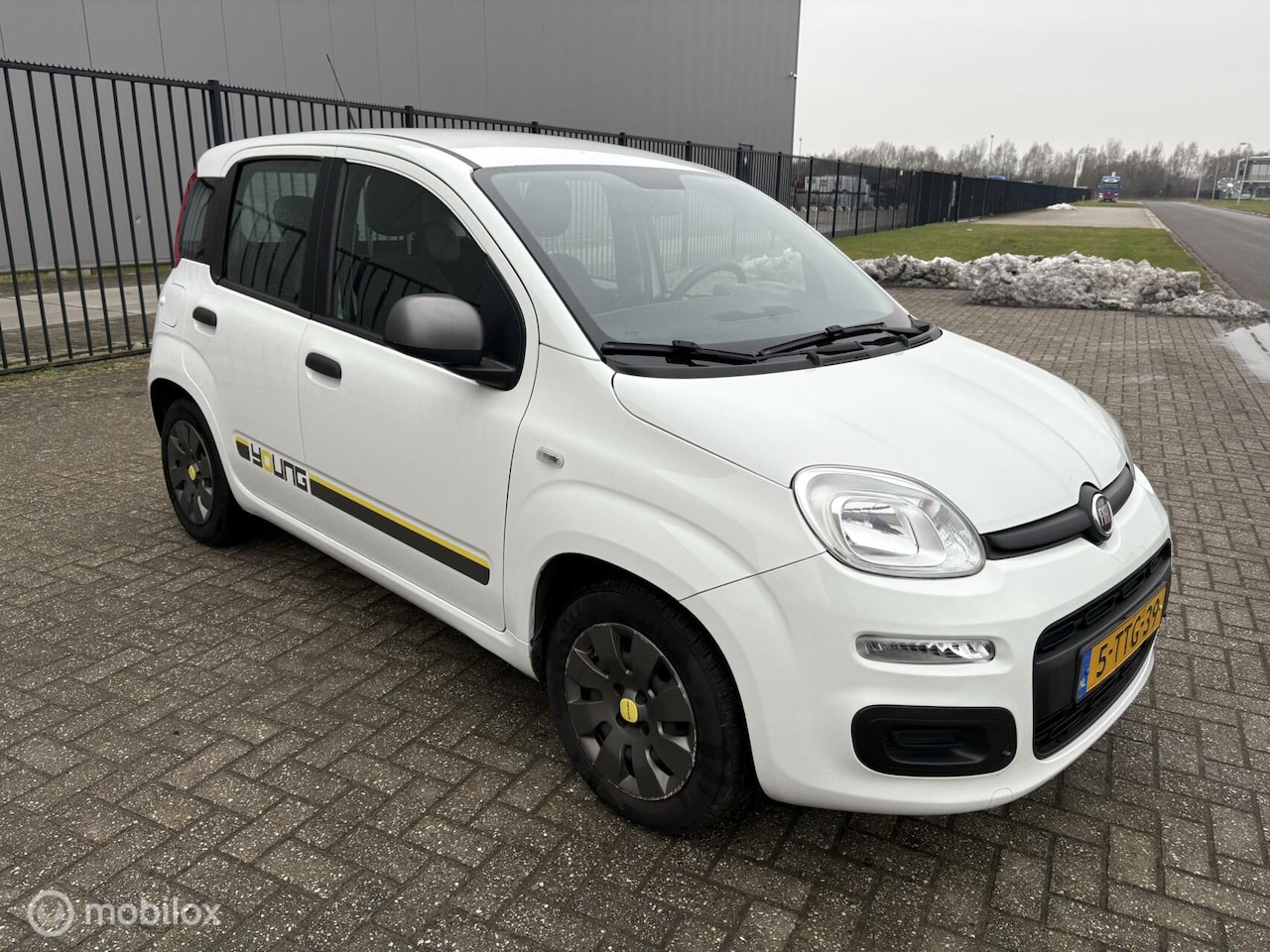 Fiat Panda - 0.9 TwinAir Young 0.9 TwinAir Young - AutoWereld.nl