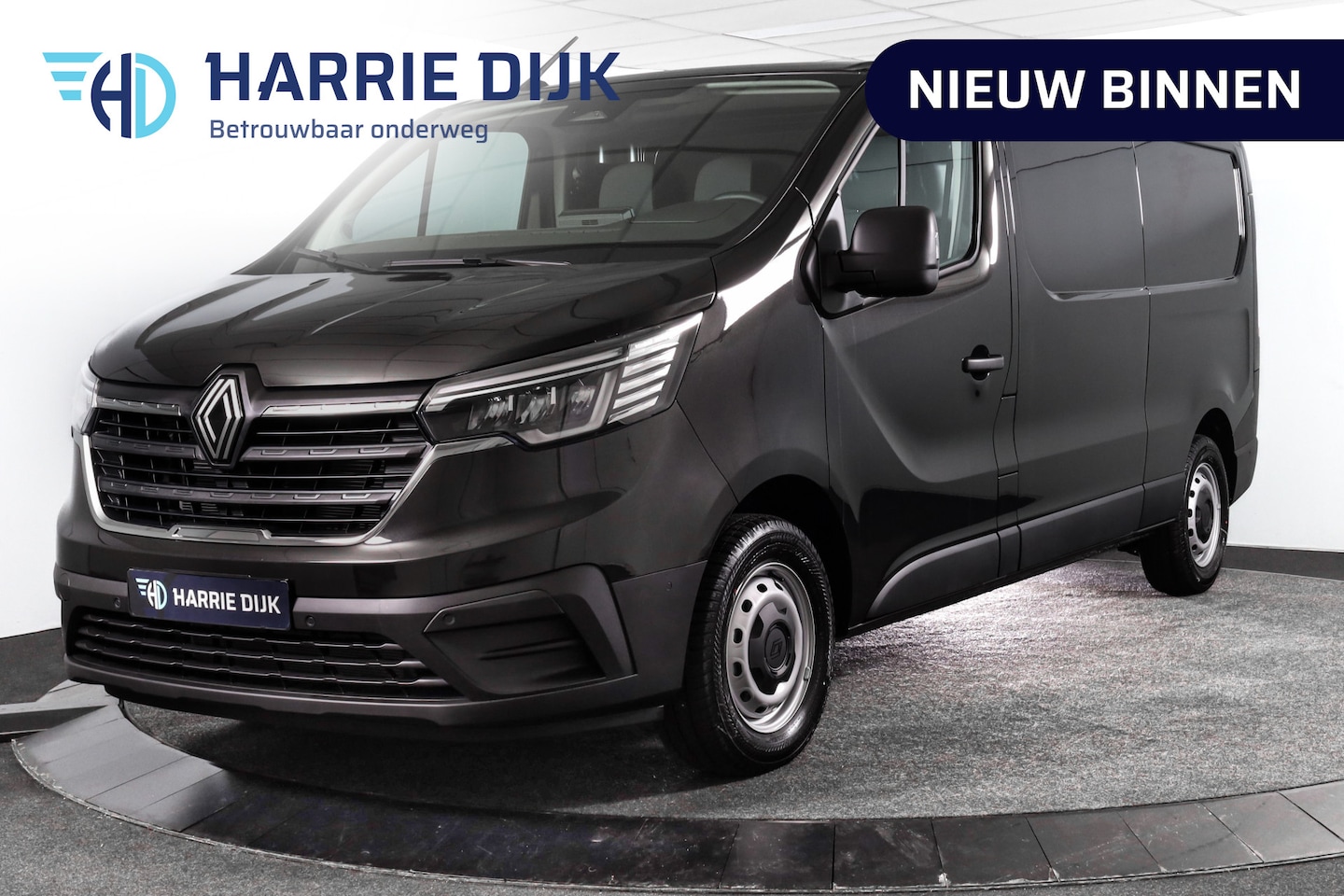 Renault Trafic - 2.0 dCi 130 PK T30 L2H1 Comfort | Cruise | Camera | PDC | NAV+App Connect | Airco | 4-seiz - AutoWereld.nl