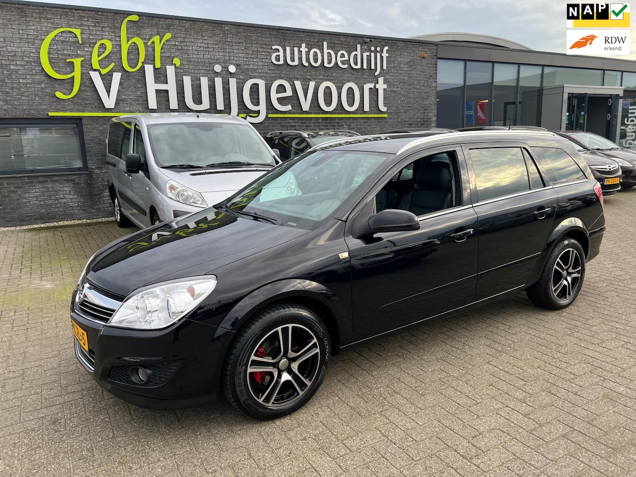 Opel Astra Wagon - 1.6 Cosmo AIRCO-LEDEREN INTERIEUR - AutoWereld.nl