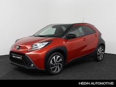 Toyota Aygo X - 1.0 VVT-i MT Pulse | Airco | Two Tone kleur | Camera | Adapt. Cruise Control | Navigatie v