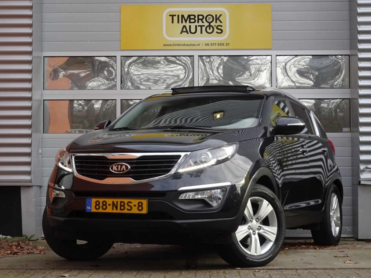 Kia Sportage - 2.0 X-ecutive *Pano/Trekhaak/Halfleer/Dealer-OH* - AutoWereld.nl