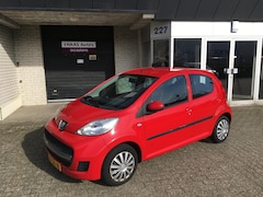 Peugeot 107 - 1.0-12V XS / APK FEBRUARI 2026 / 5 DEURS / KLEIN / ZUINIG