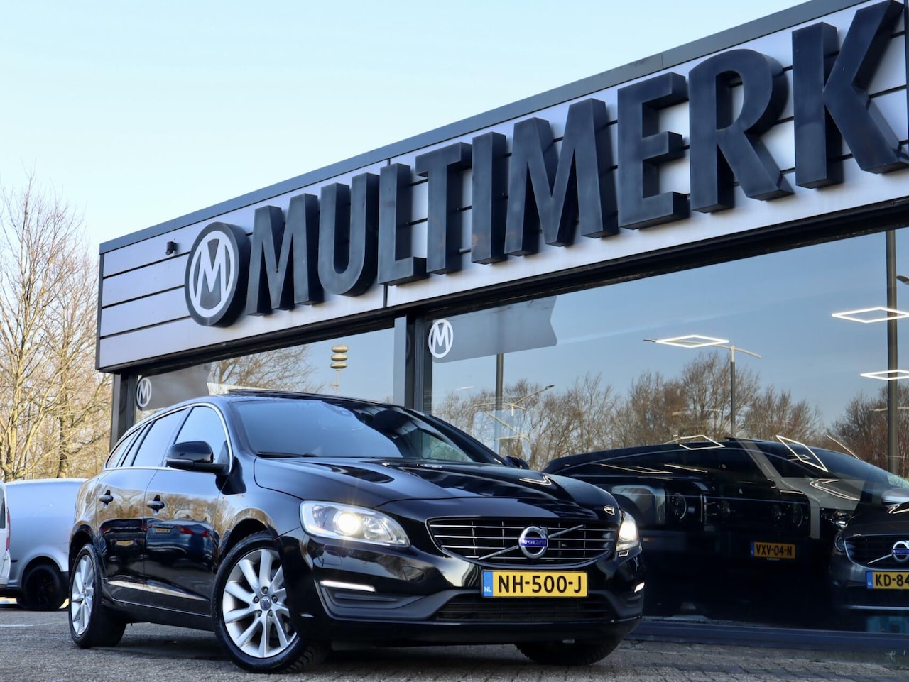 Volvo V60 - 2.0 D4 Momentum 2.0 D4 Momentum - AutoWereld.nl